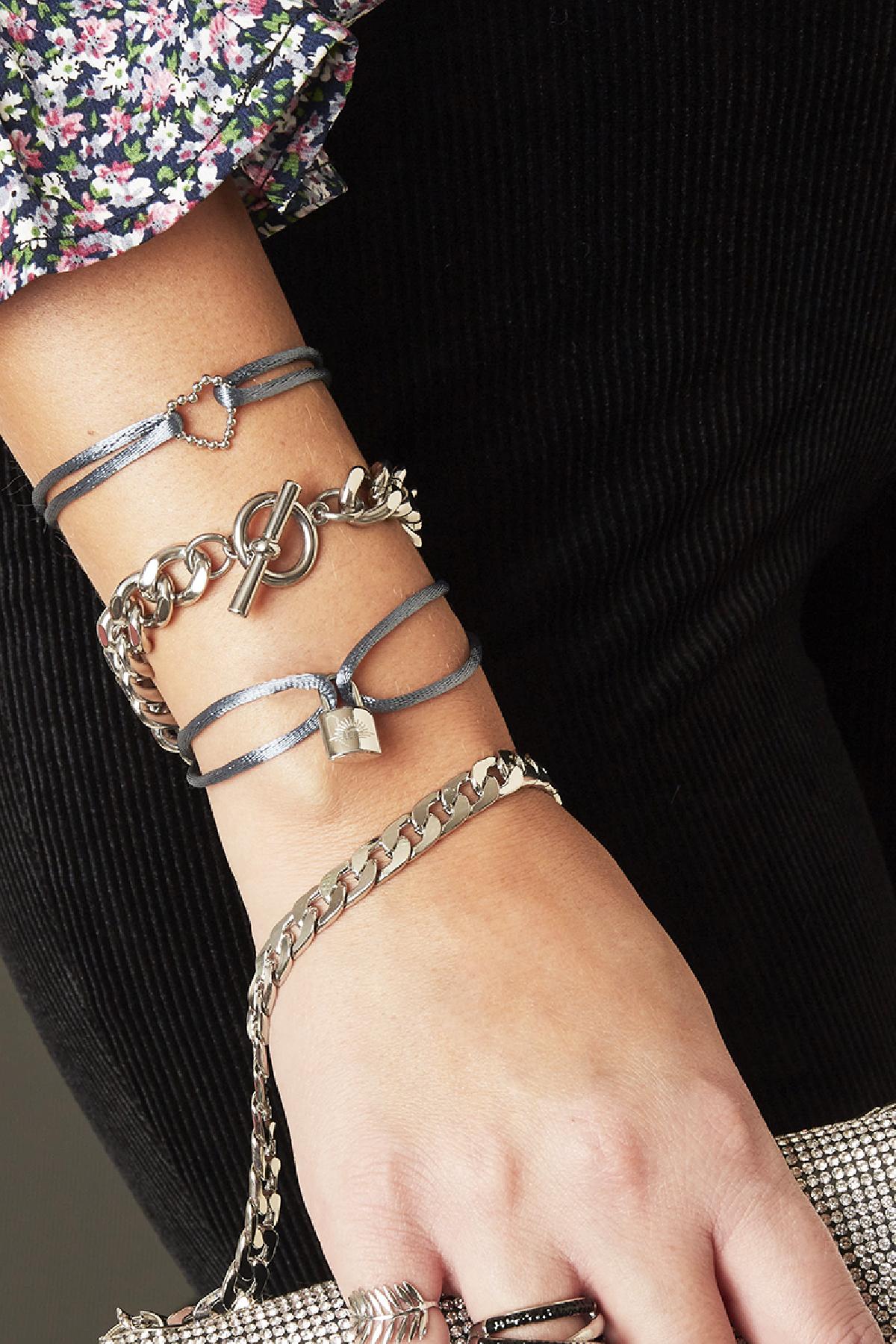 Armband chain elegance